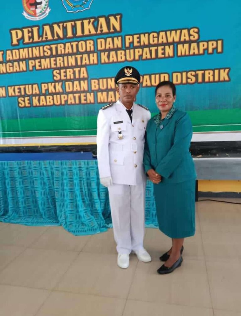 Pelantikan Kepala Distrik Obaa